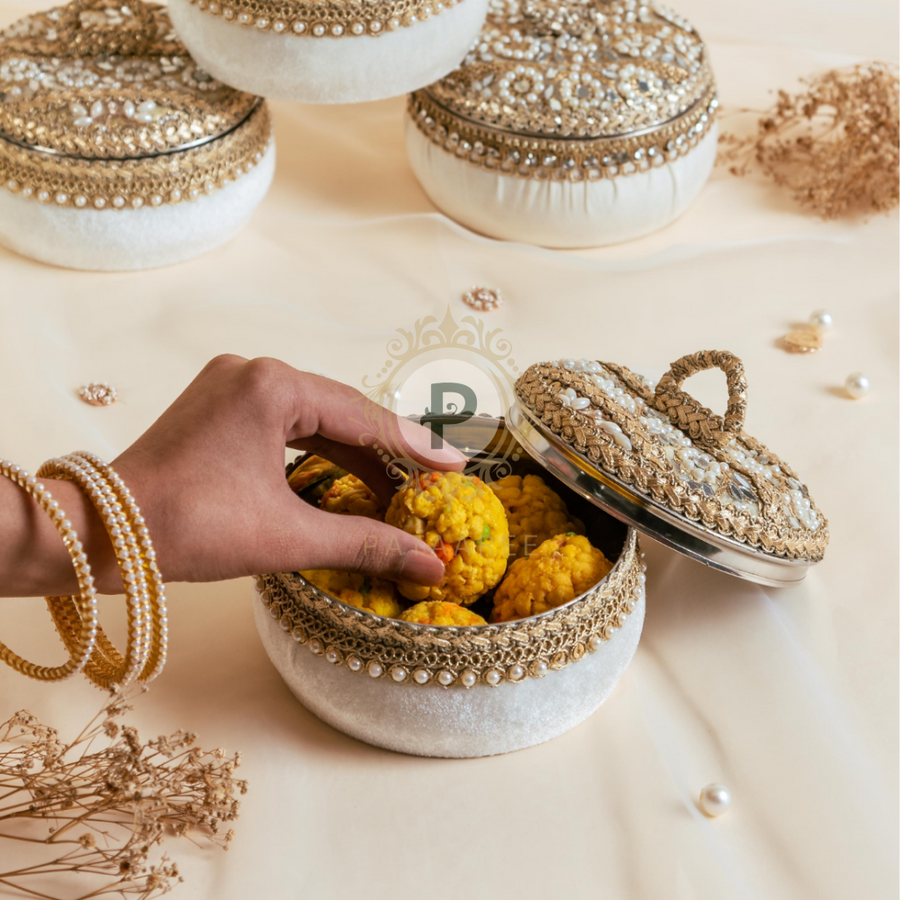 Zehra Ivory Ladoo Box Small Ladoo Box