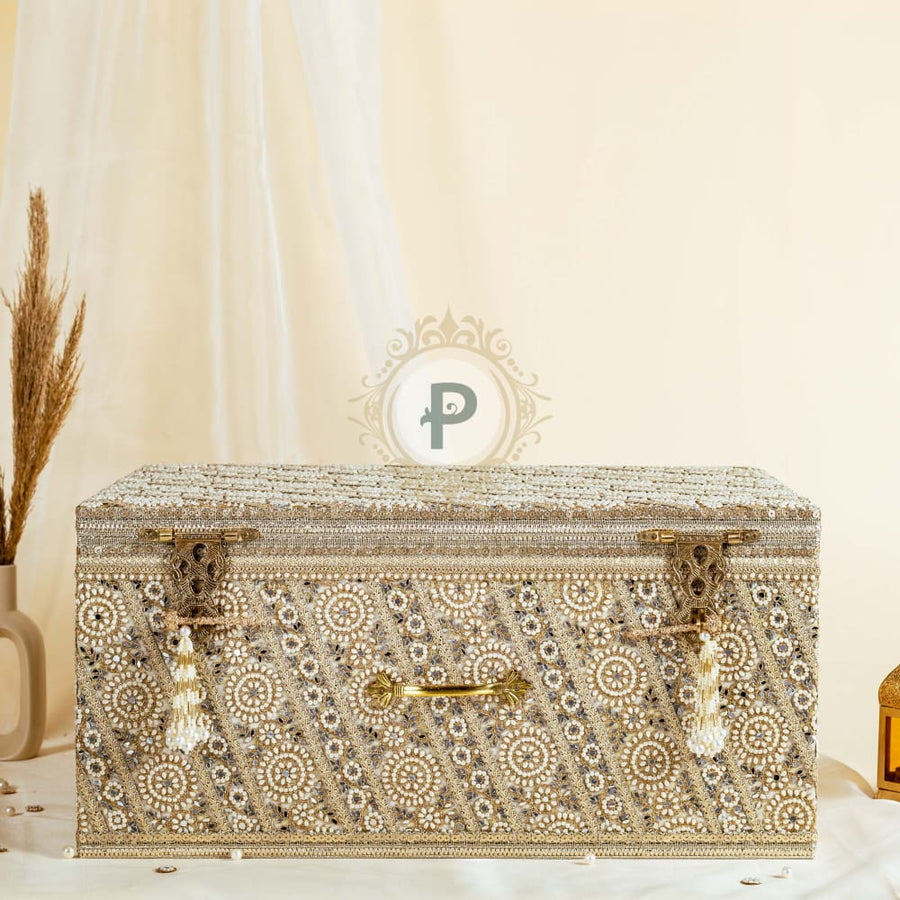 Zehra Trousseau Trunk