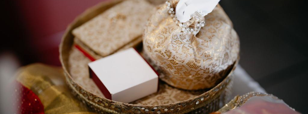 150+ Engagement Captions for Instagram 2025 (Romantic, Funny & Witty)