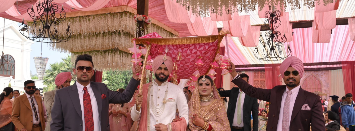 10+ Wedding Entrance Decor Ideas That Impress: From Traditional to Modern