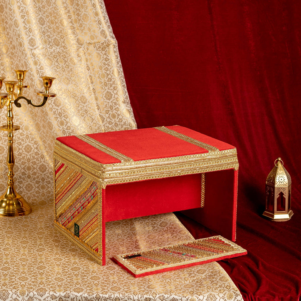 Satrangi Peedi With Fatti Red
