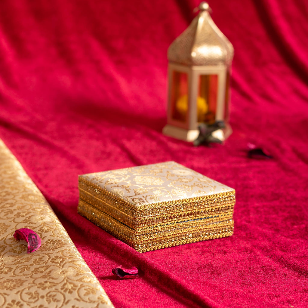 Brocade Single Kada Box Ivory And Gold