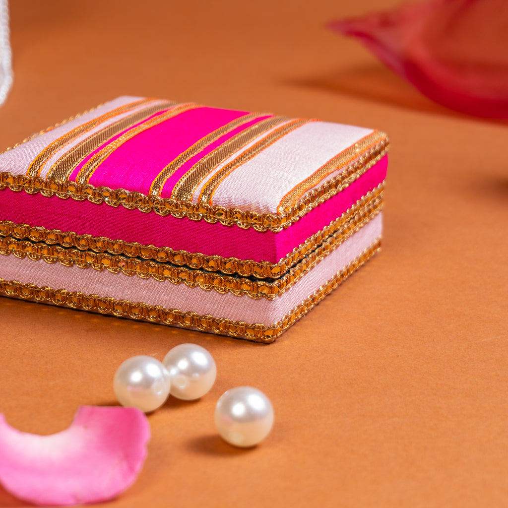 Handcrafted festive wedding accessory by Pataaree with elegant Punjabi ethnic styling.