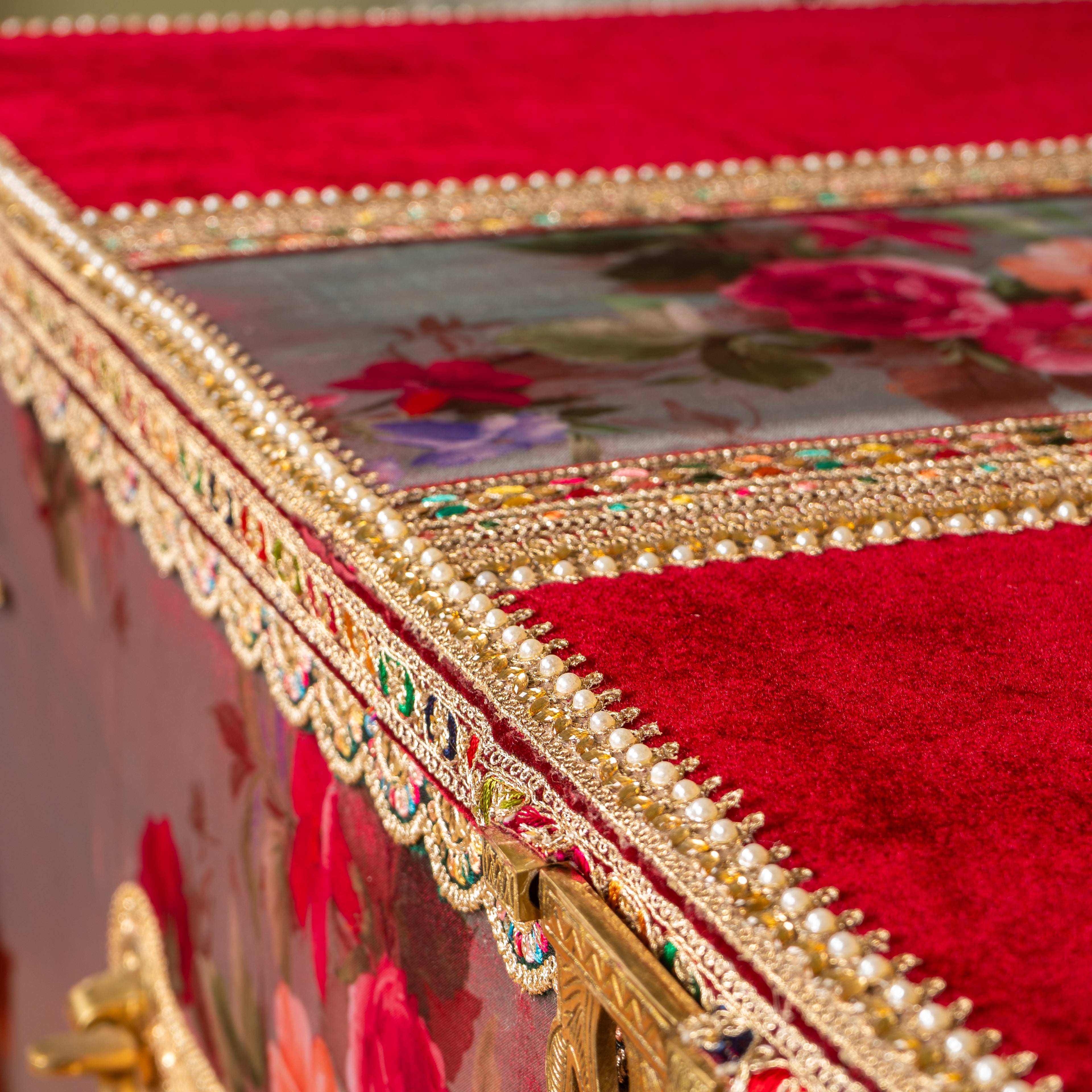 Surkh Bridal Large Trousseau Trunk
