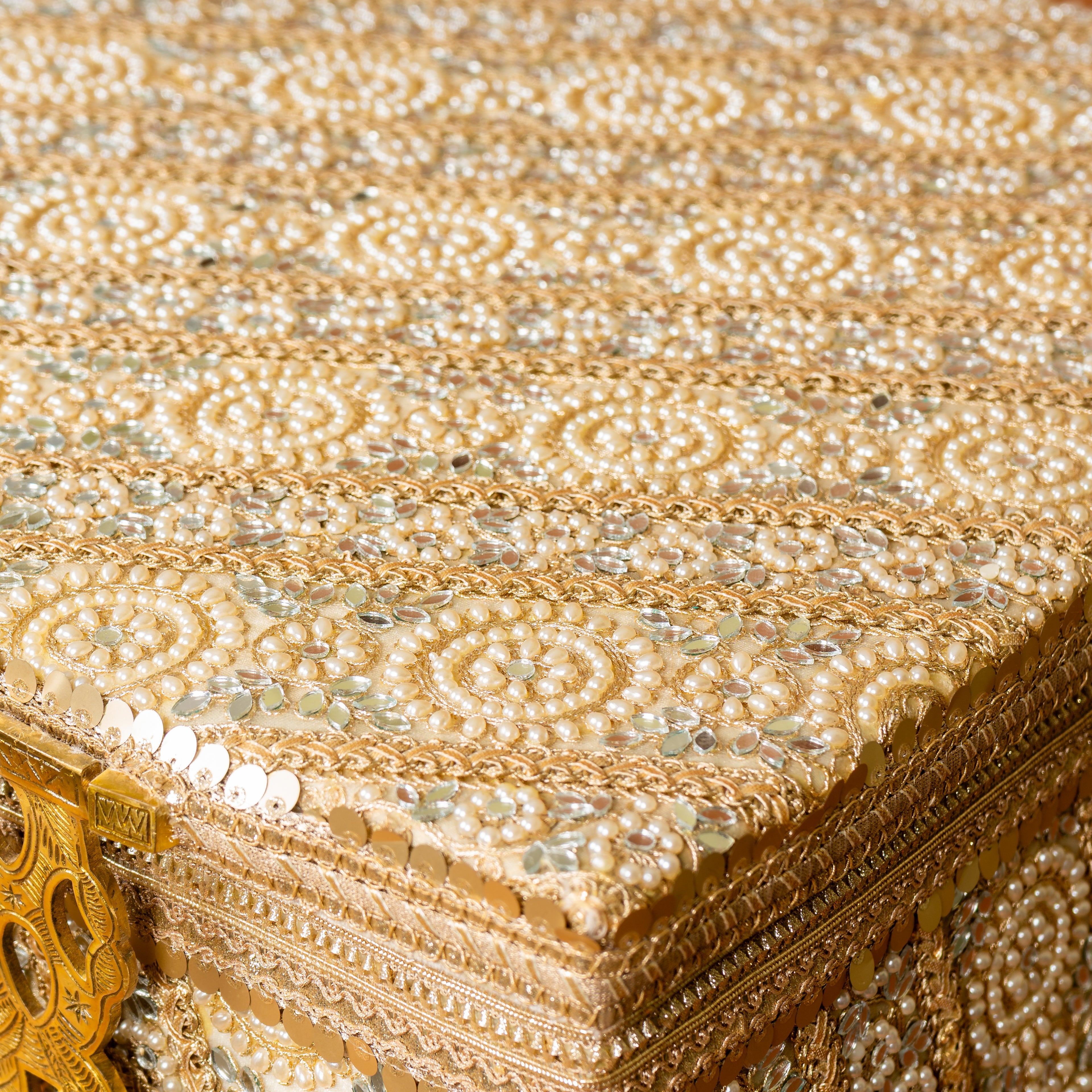 Zehra Trousseau Trunk (Large)