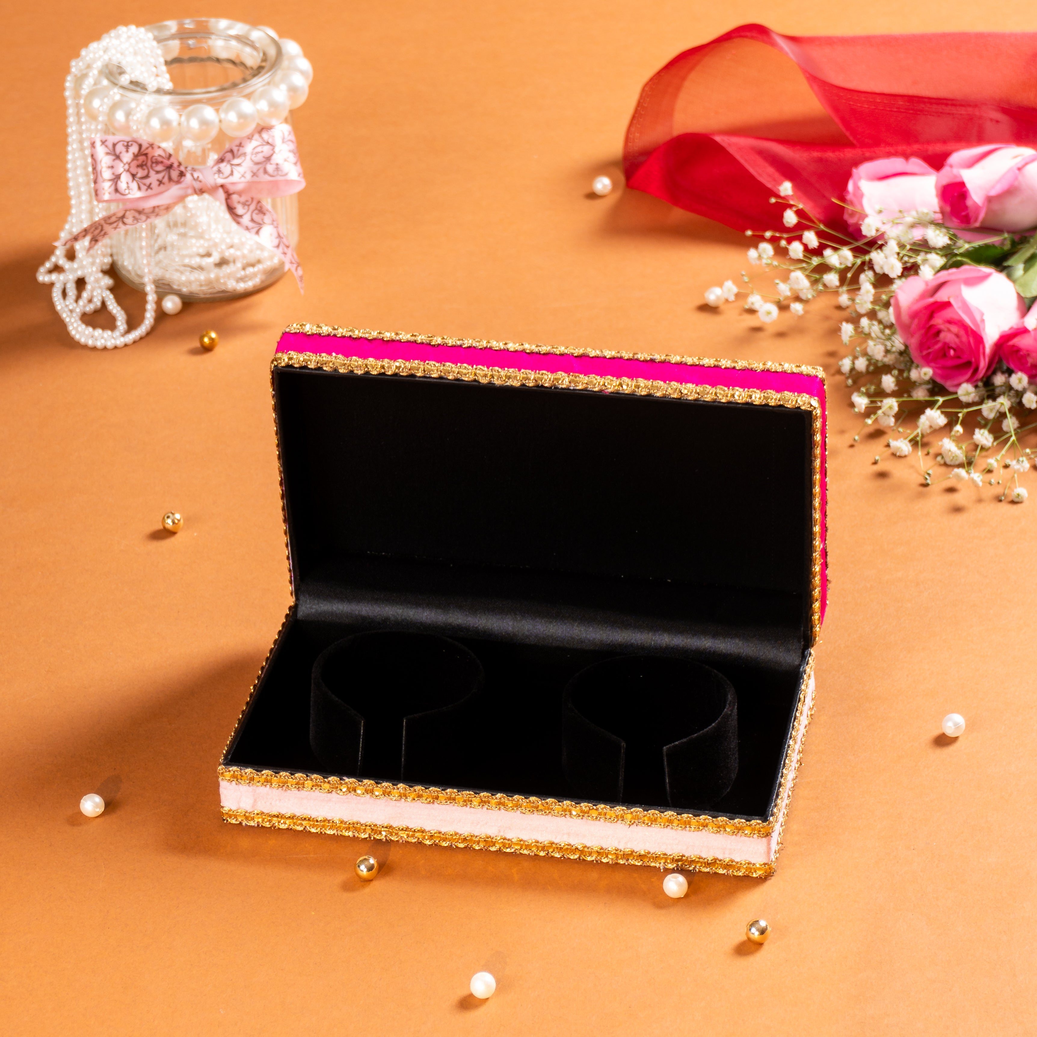 Surati Double Kada Box