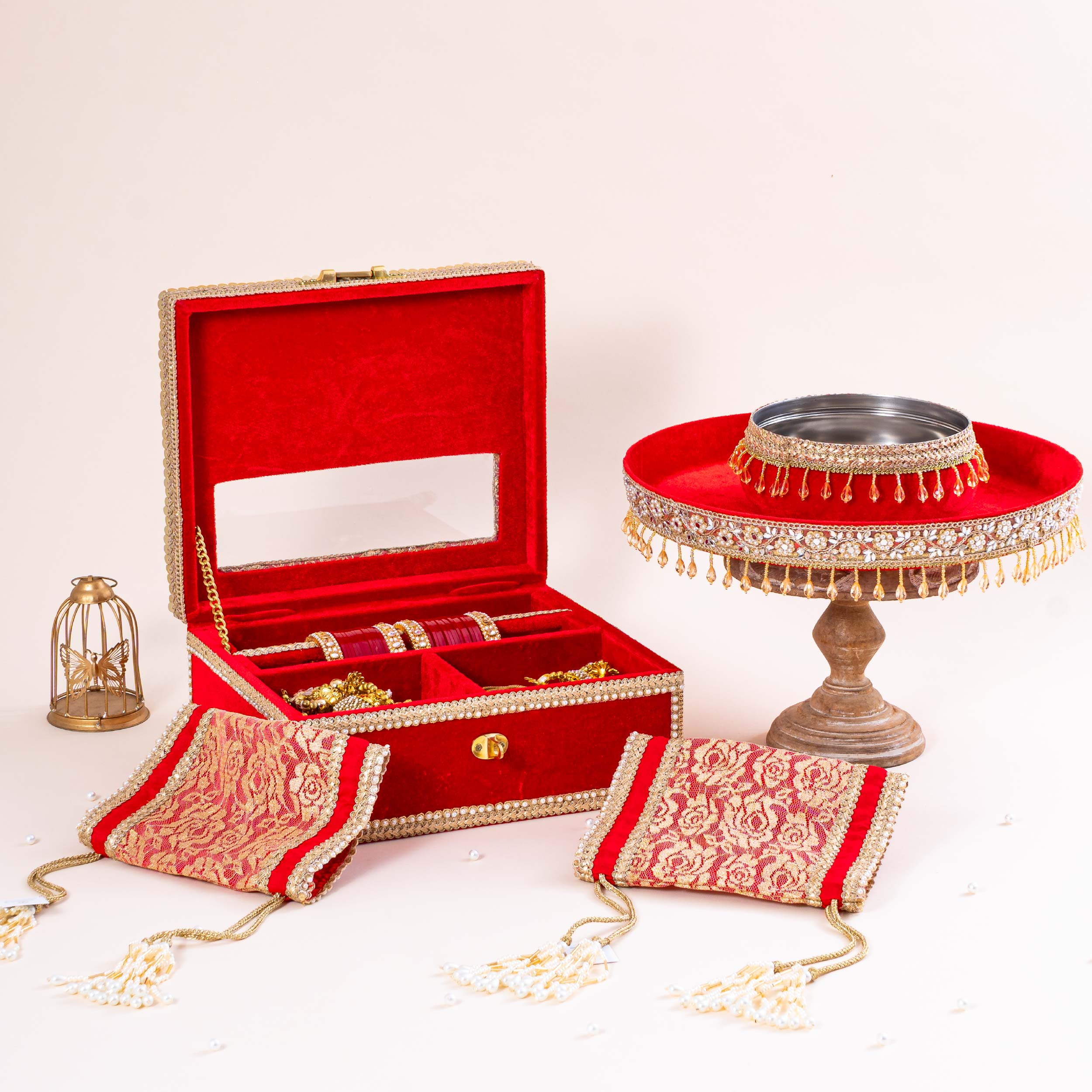 Red Zehra Chura Ceremony Set