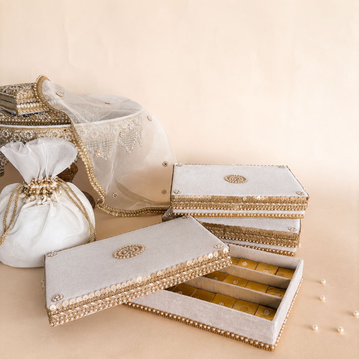 Zehra Roka Essentials Set