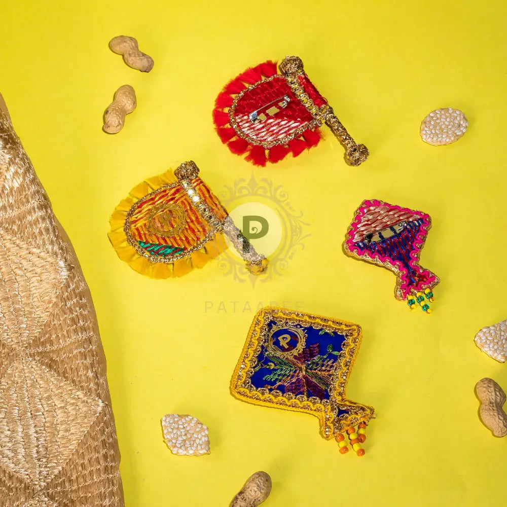 Baisakhi Brooch Pin & Magnet Gift Set (2 pakhi & 2 kite) Brooch Pin