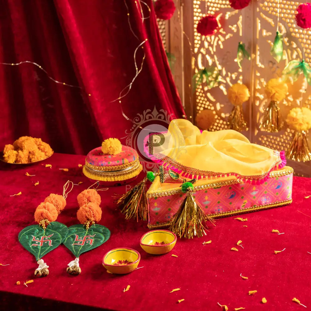 Bandhej Tissue Basket Set With Small Ladoo Box Swastik Toran & Diyas