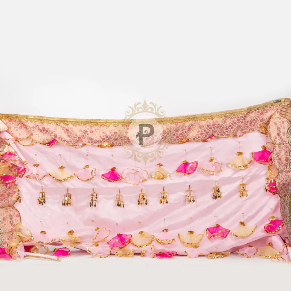 Brocade Chadar