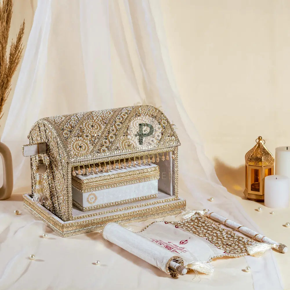 Zehra Palki Sahe Chithi Set With Fabric Screen Print Scroll