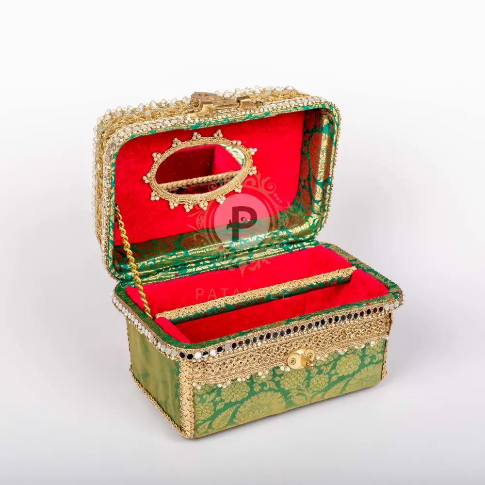 Green Makeup Vanity Box Makeup Vanity