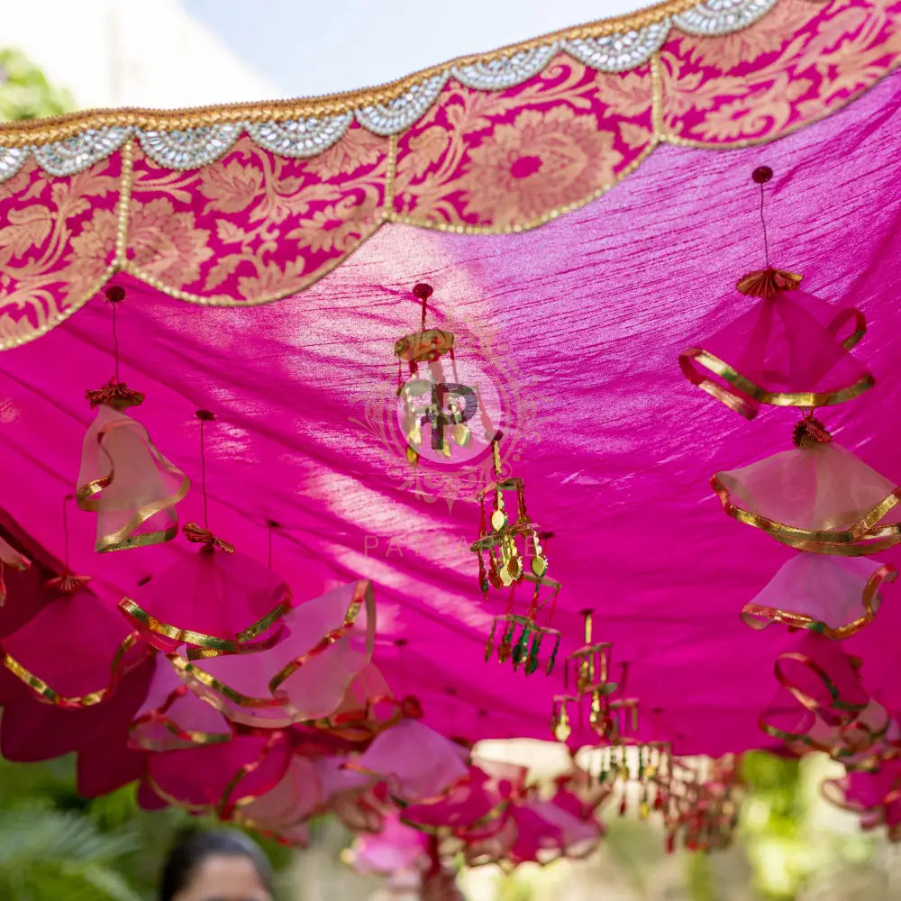 Brocade And Silk Chadar Hot Pink Gold