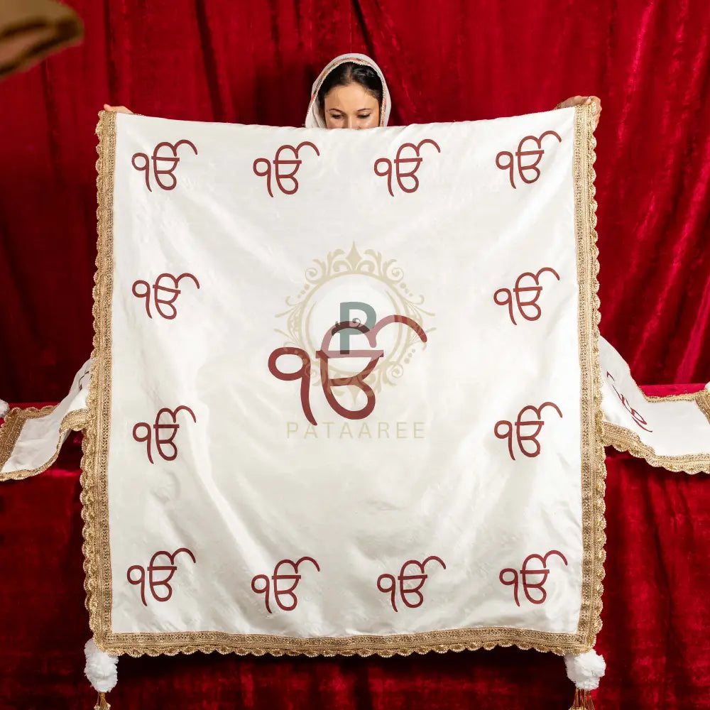 Ivory Silk Rumala Sahib Set with Screen Printed Ek Onkar Rumala Sahib Set