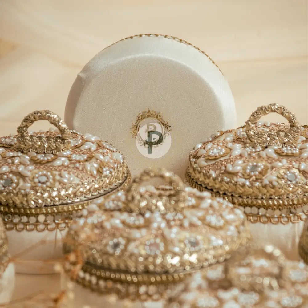 Zehra Ivory Ladoo Box Small Ladoo Box