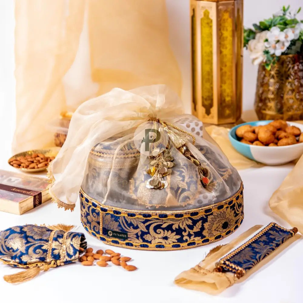 Km Brocade Round Tissue Basket Set
