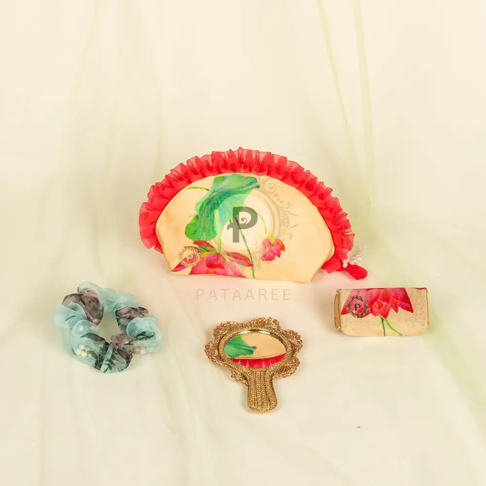 Lotus Mehndi Favour Kit Potli