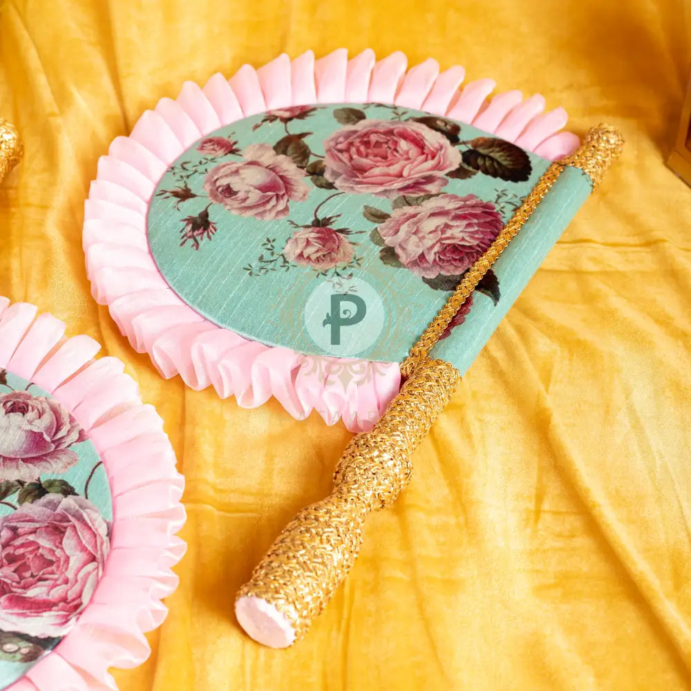 Mint Green Floral Pakhi Pakhi