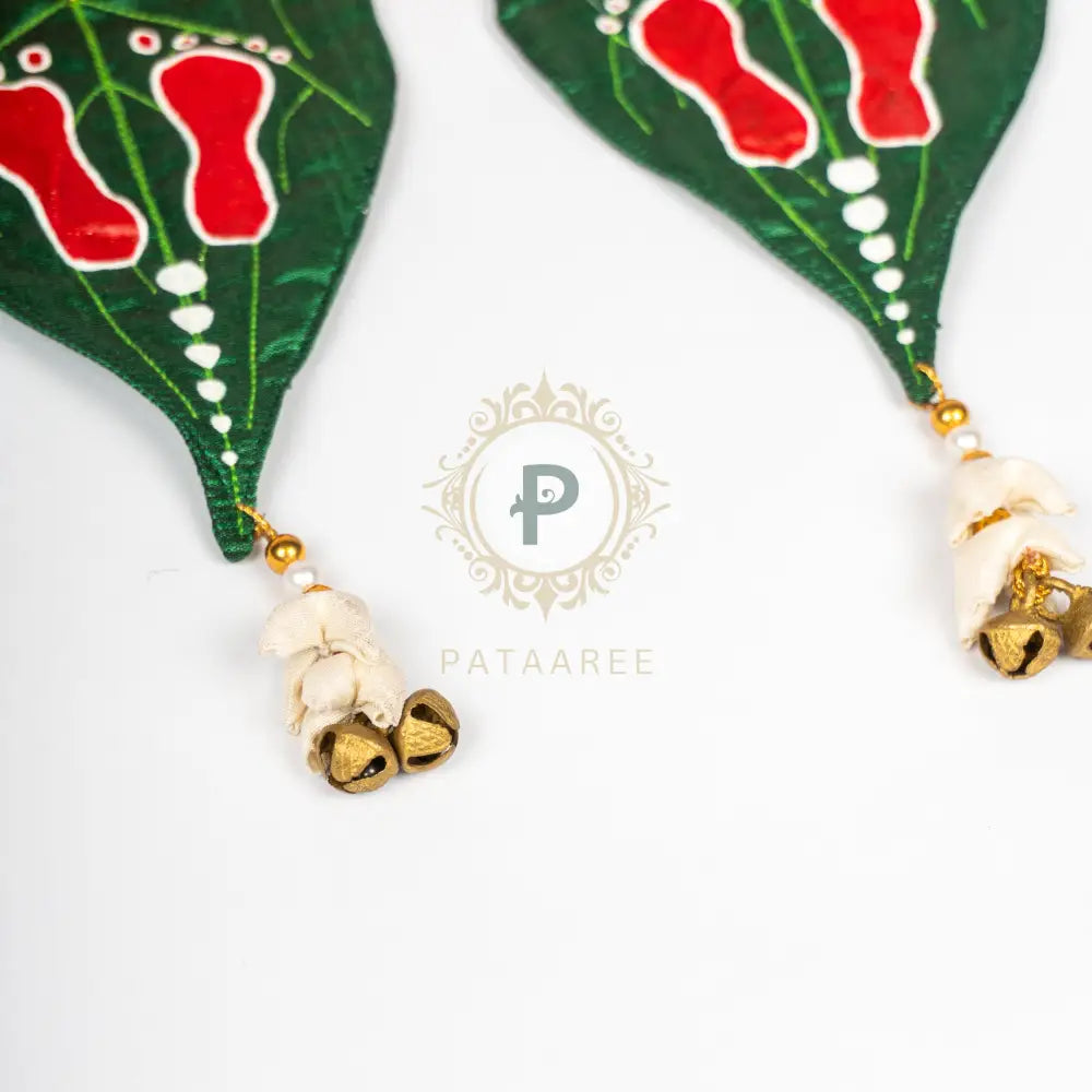 Paan Patti Lakshmi Charan Toran (Pair) Toran