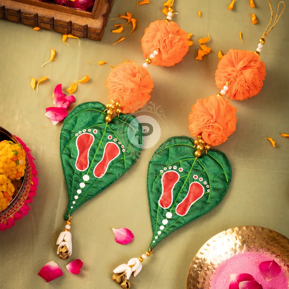 Paan Patti Lakshmi Charan Toran (Pair) Toran
