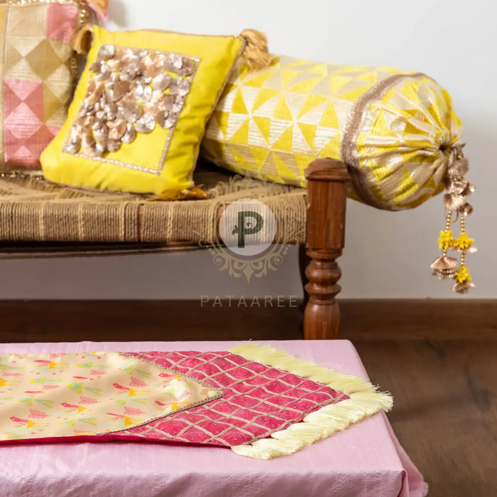 Pastel Phulkari Set (Cushion Covers with Table Runner) Cushion Set
