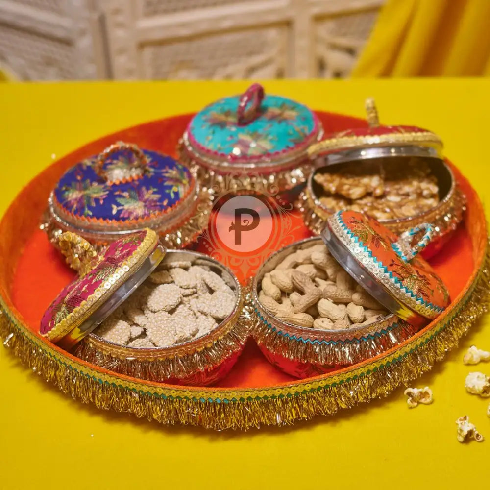 Phulkari Thaal With 5 Small Ladoo Boxes