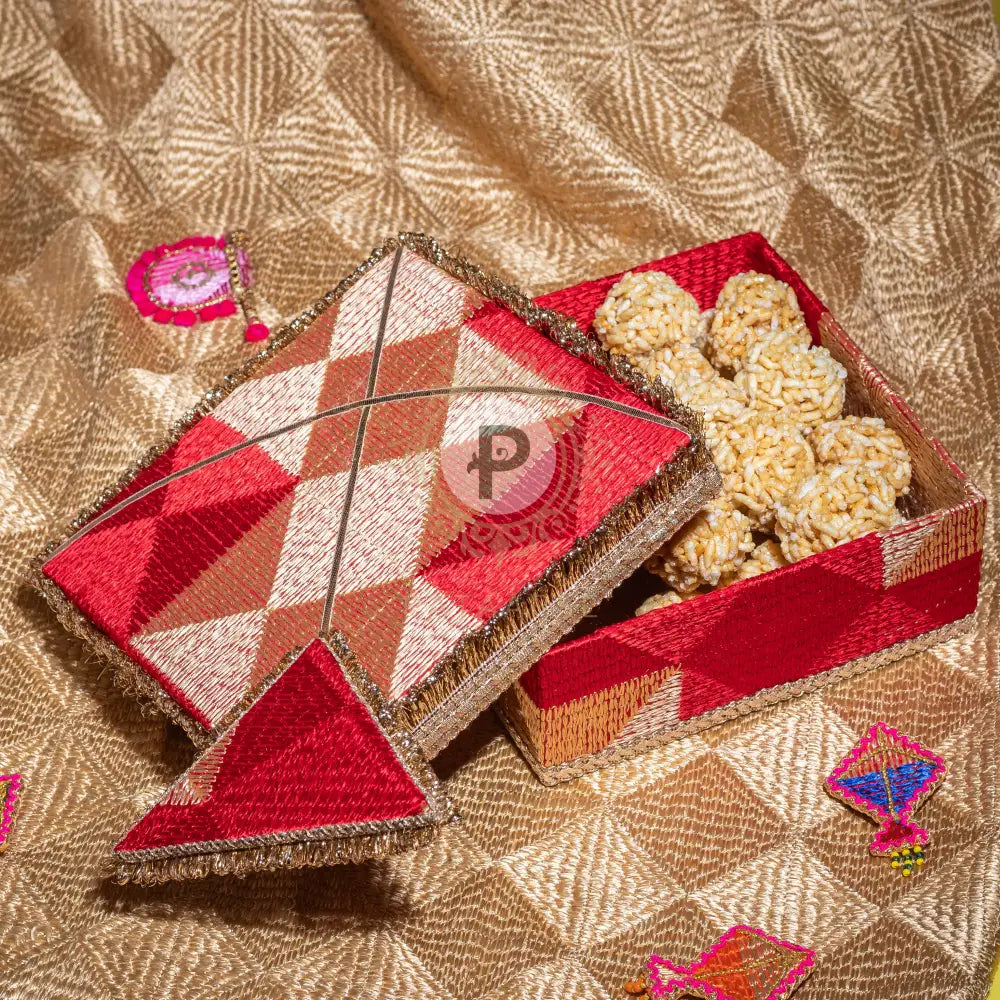 Phulkari Kite Mithai Box (1kg) Mithai Box