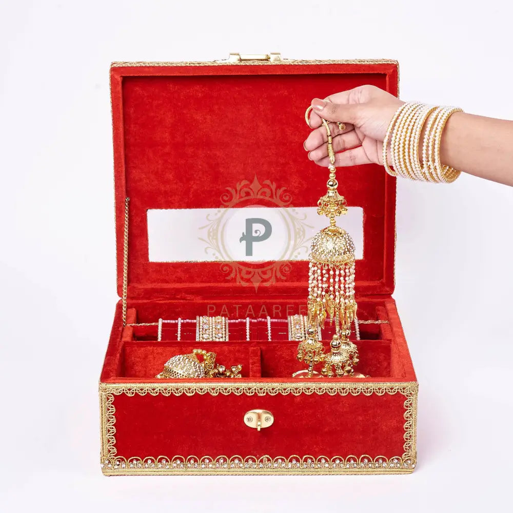 Satrangi Chura Kaleera Box