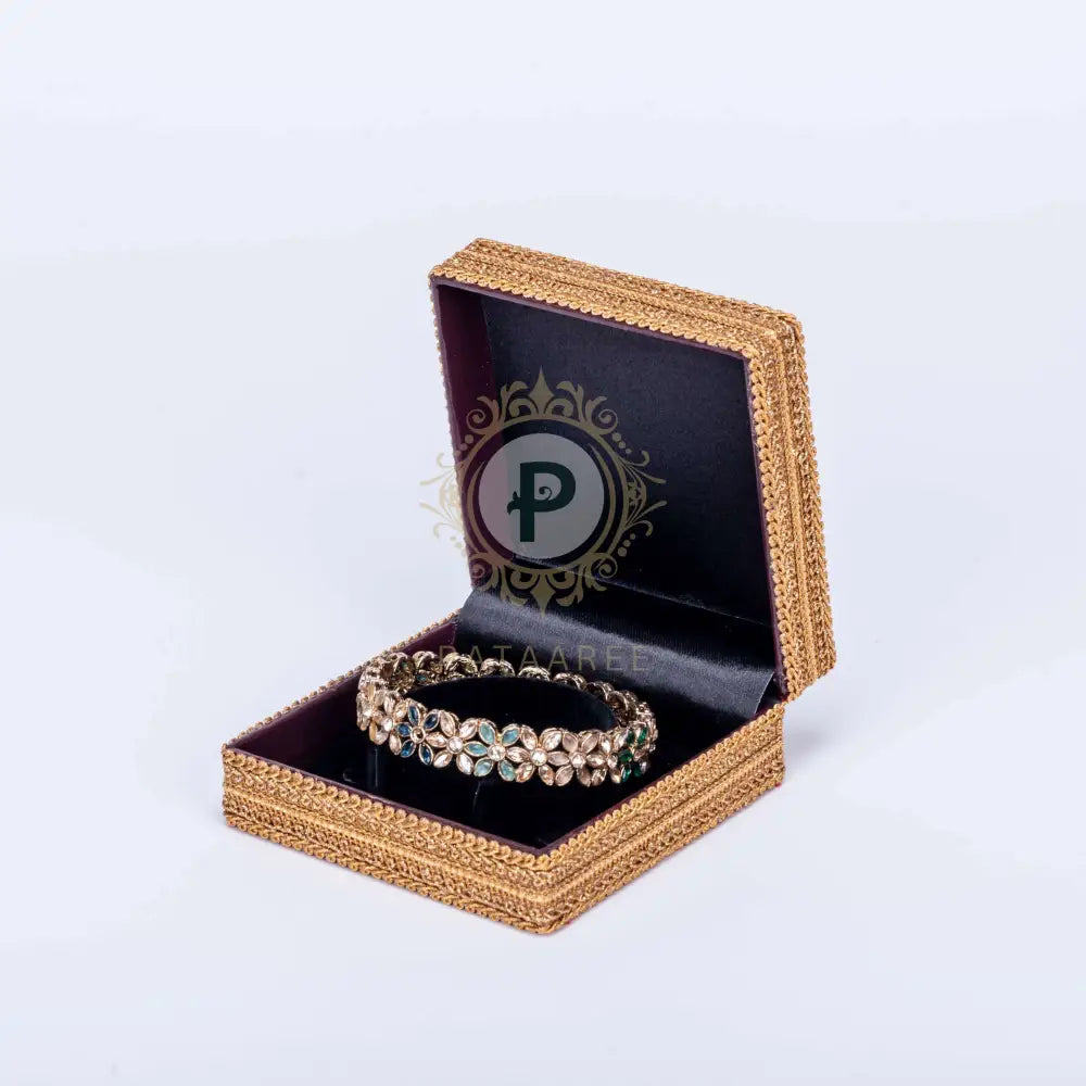 Single Kada Box