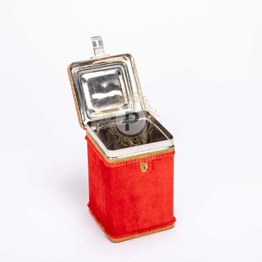 Red Velvet Bhaji Box