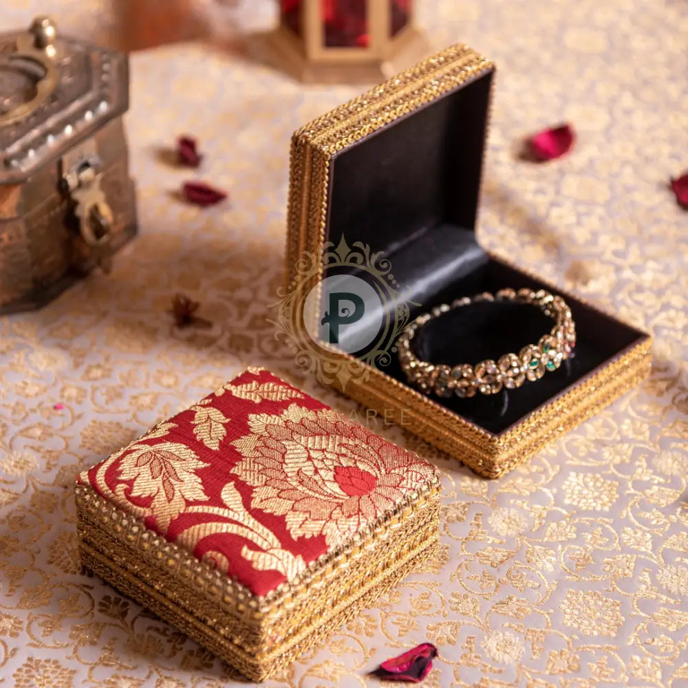 Single Kada Box