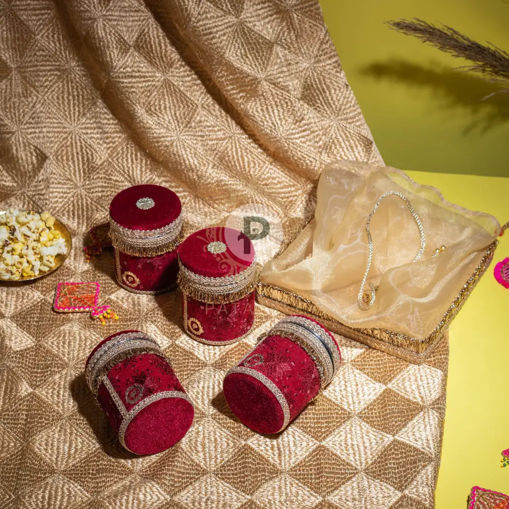 Small Tray Tissue Basket with 4 Small Phulkari Ladoo Boxes Tissue Basket