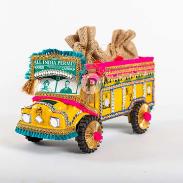 Small Truck With 2 Small Jute Potli