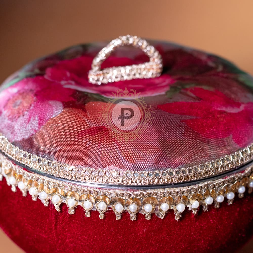 Surkh Ladoo Box (1kg Round) Ladoo Box
