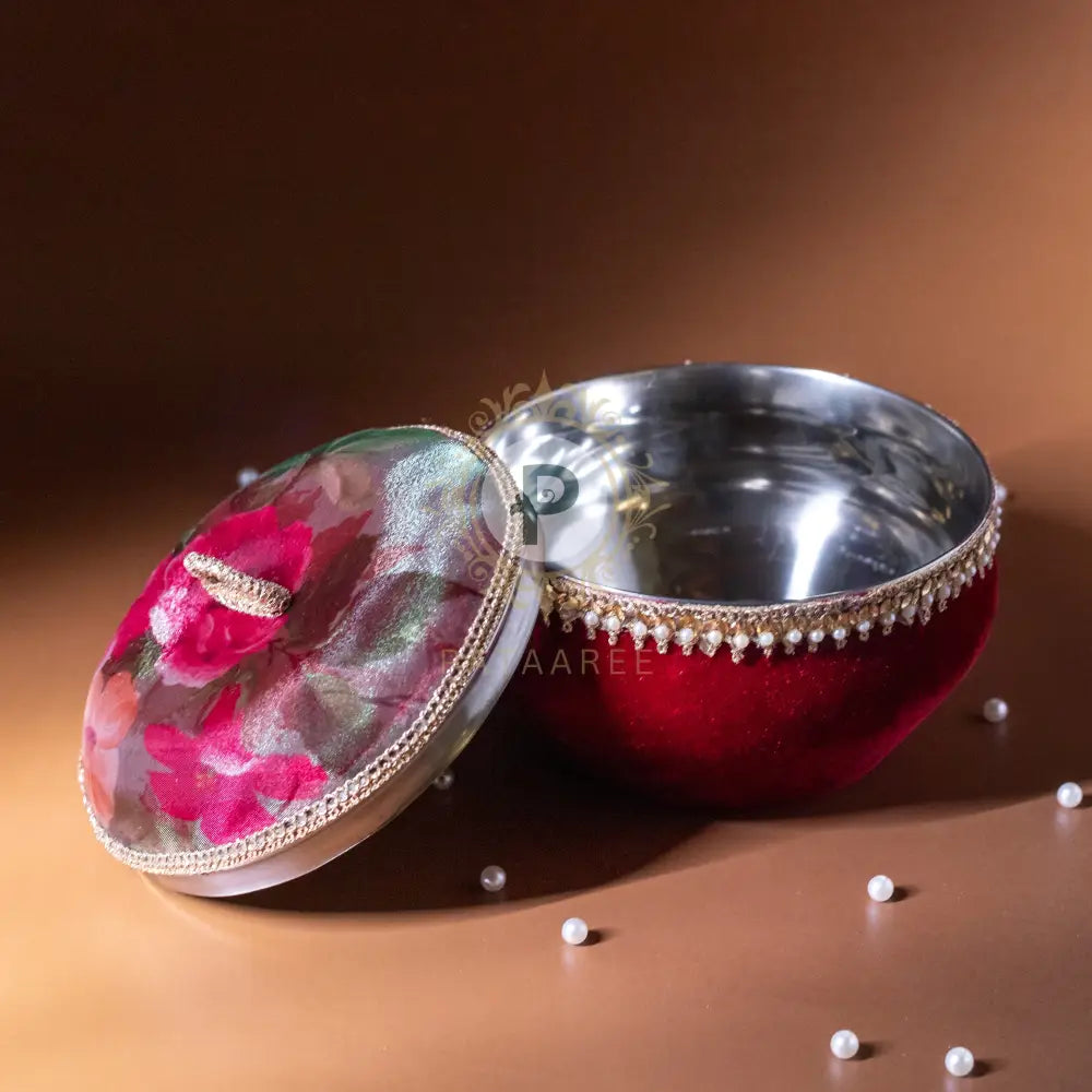 Surkh Ladoo Box (1kg Round) Ladoo Box