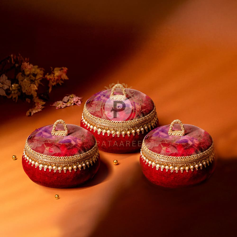 Surkh Ladoo Box Small Set of 3 Ladoo Box