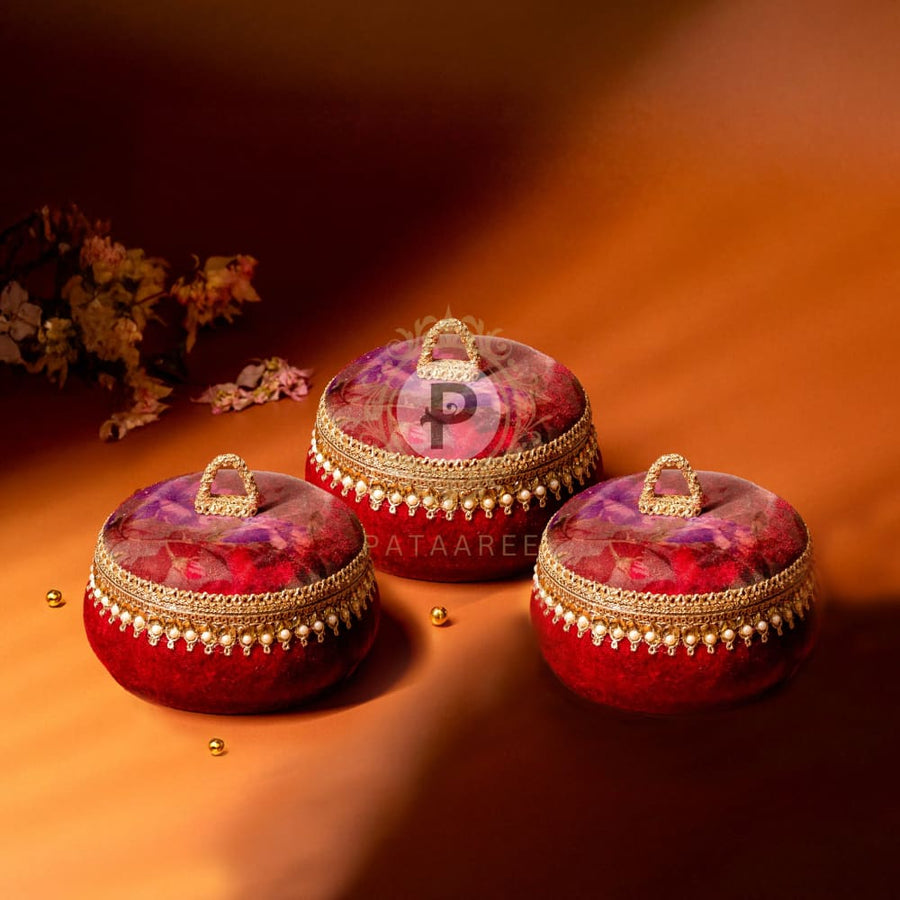 Surkh Ladoo Box Small Set of 3 Ladoo Box