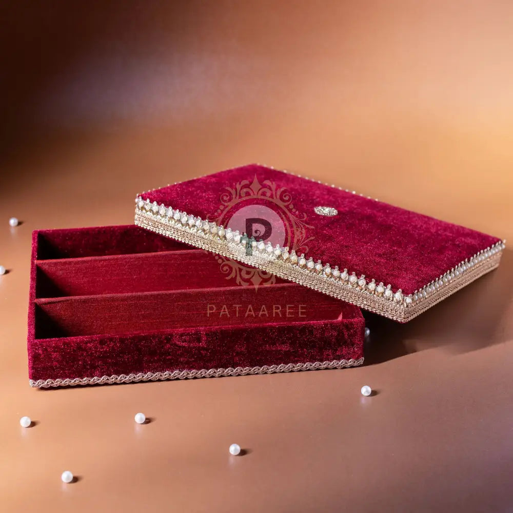 Surkh Palki Sahe Chithi Set with Screen Printed Scroll Sahe Chithi