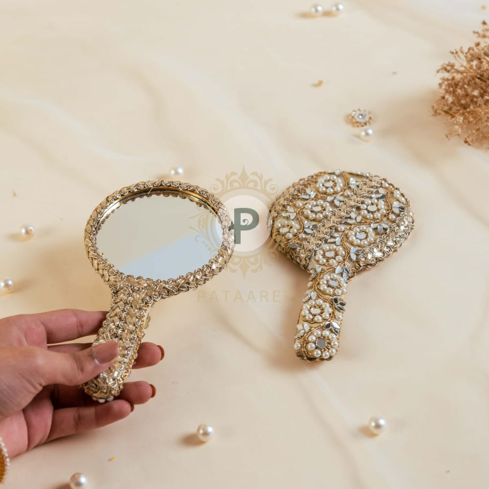 Zehra Hand Mirror Medium