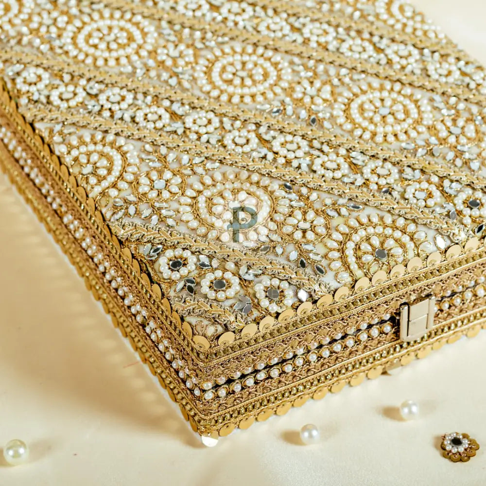Zehra Choker Box