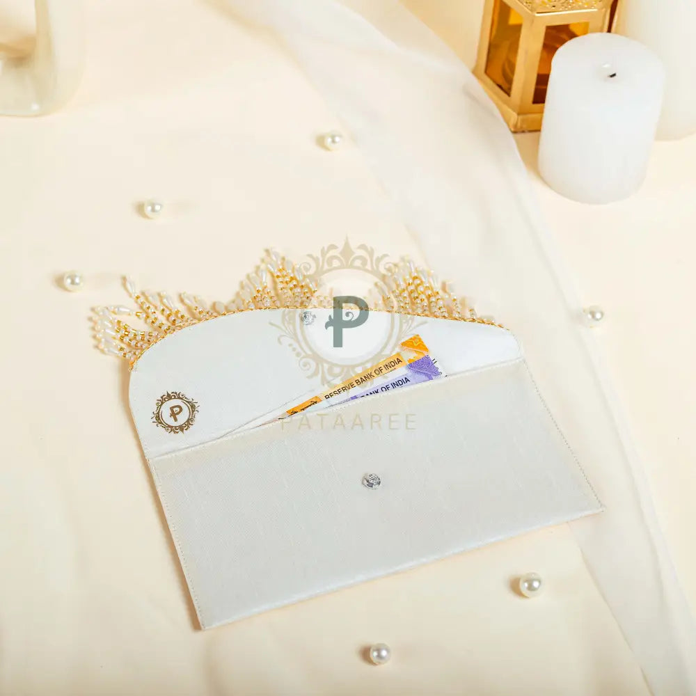 Zehra Envelope