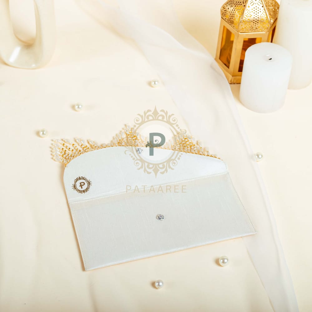 Zehra Envelope
