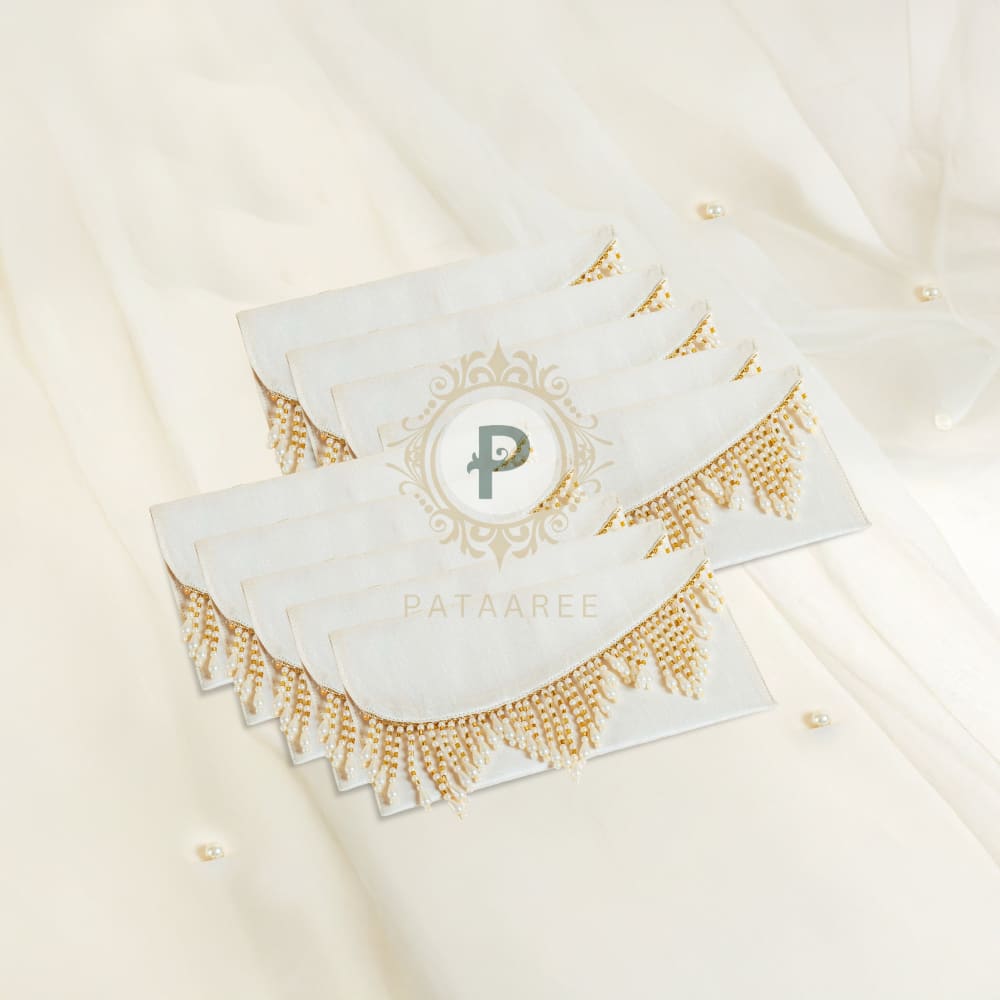 Zehra Ivory Shagun Envelope – Set of 10 Envelope