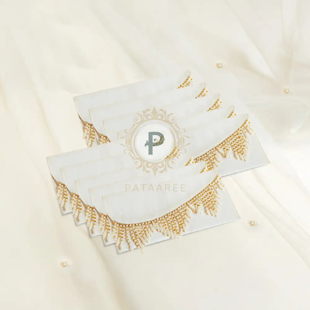 Zehra Ivory Shagun Envelope – Set of 10 Envelope