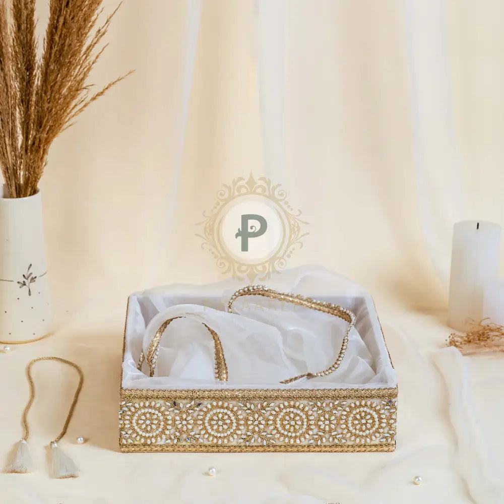Zehra Tray Tissue Basket