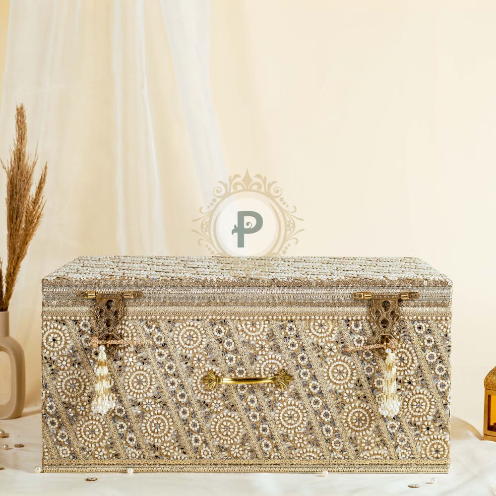 Zehra Trousseau Trunk