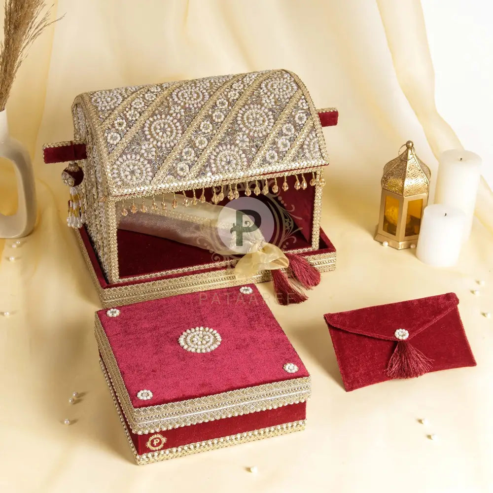 Zehra Palki Sahe Chithi Set With Screen Printed Paper Scroll