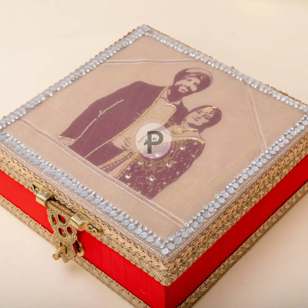 Zehra Mithai Box With Picture