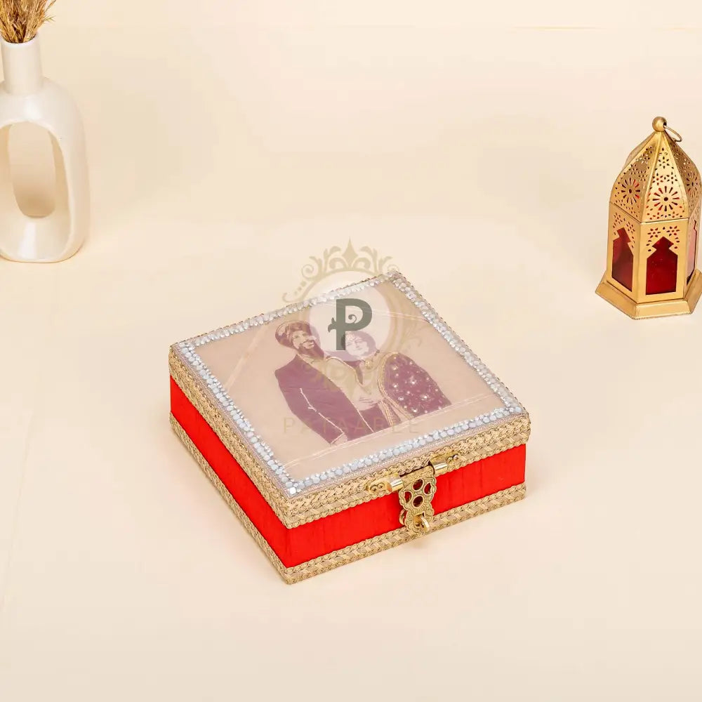 Zehra Mithai Box With Picture Red